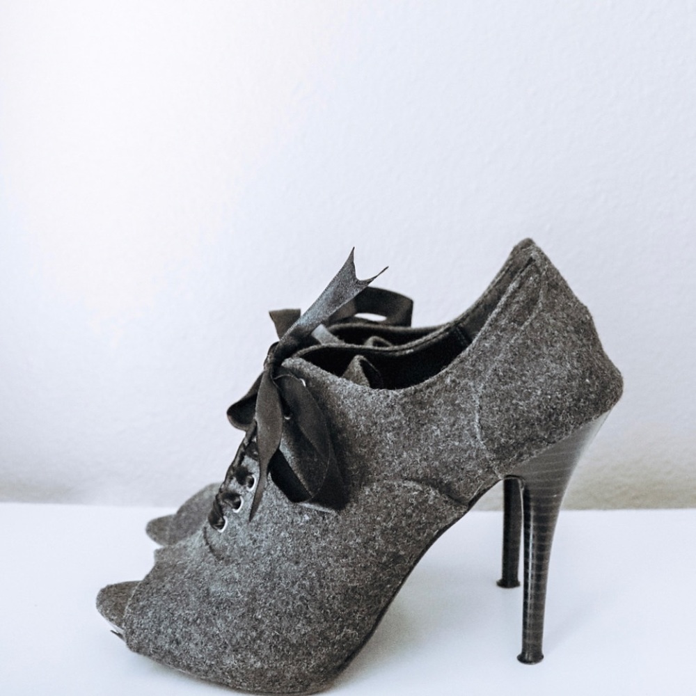 Bootie - Picture 3 of 3